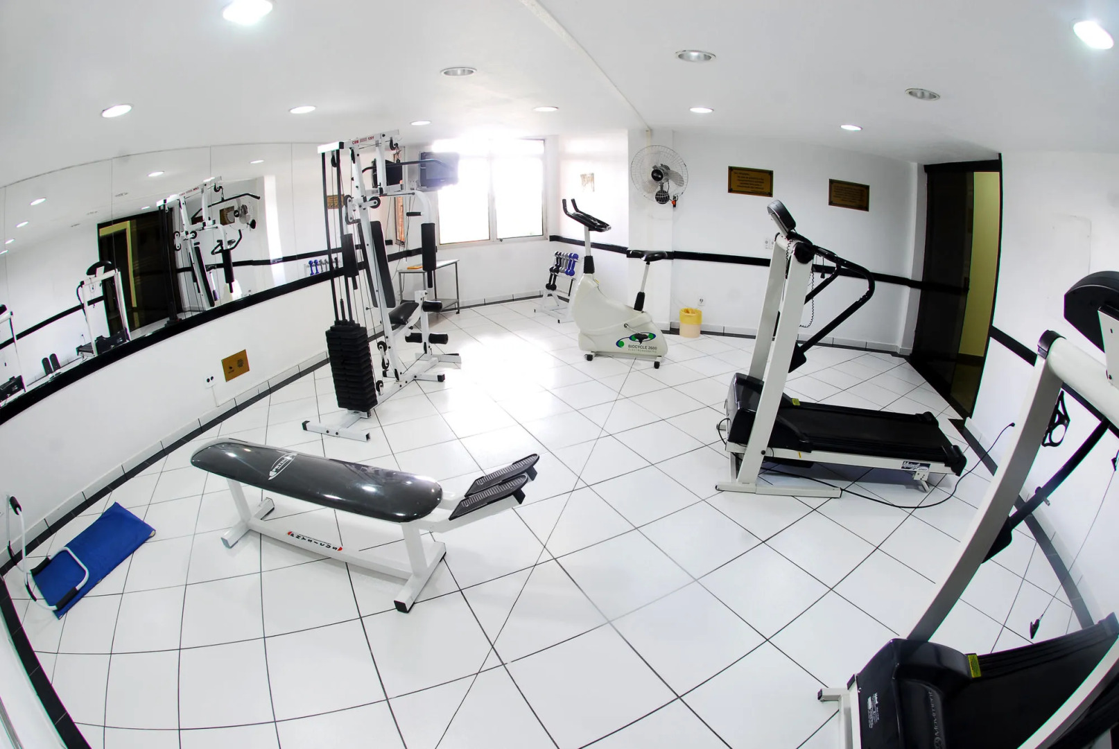 Harbor Querência Hotel