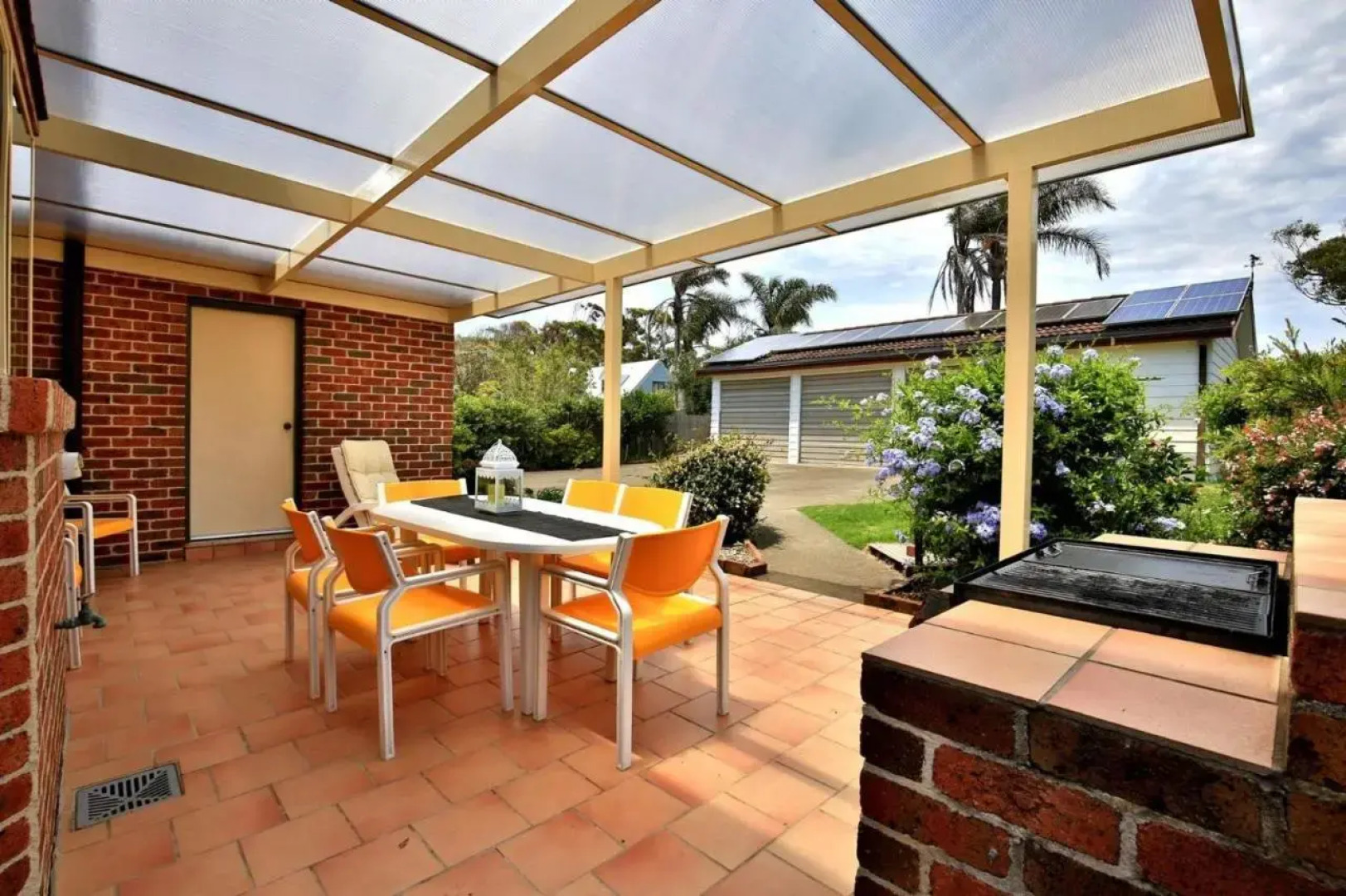 The Crescent - Pet Friendly - 1 Min To Beach