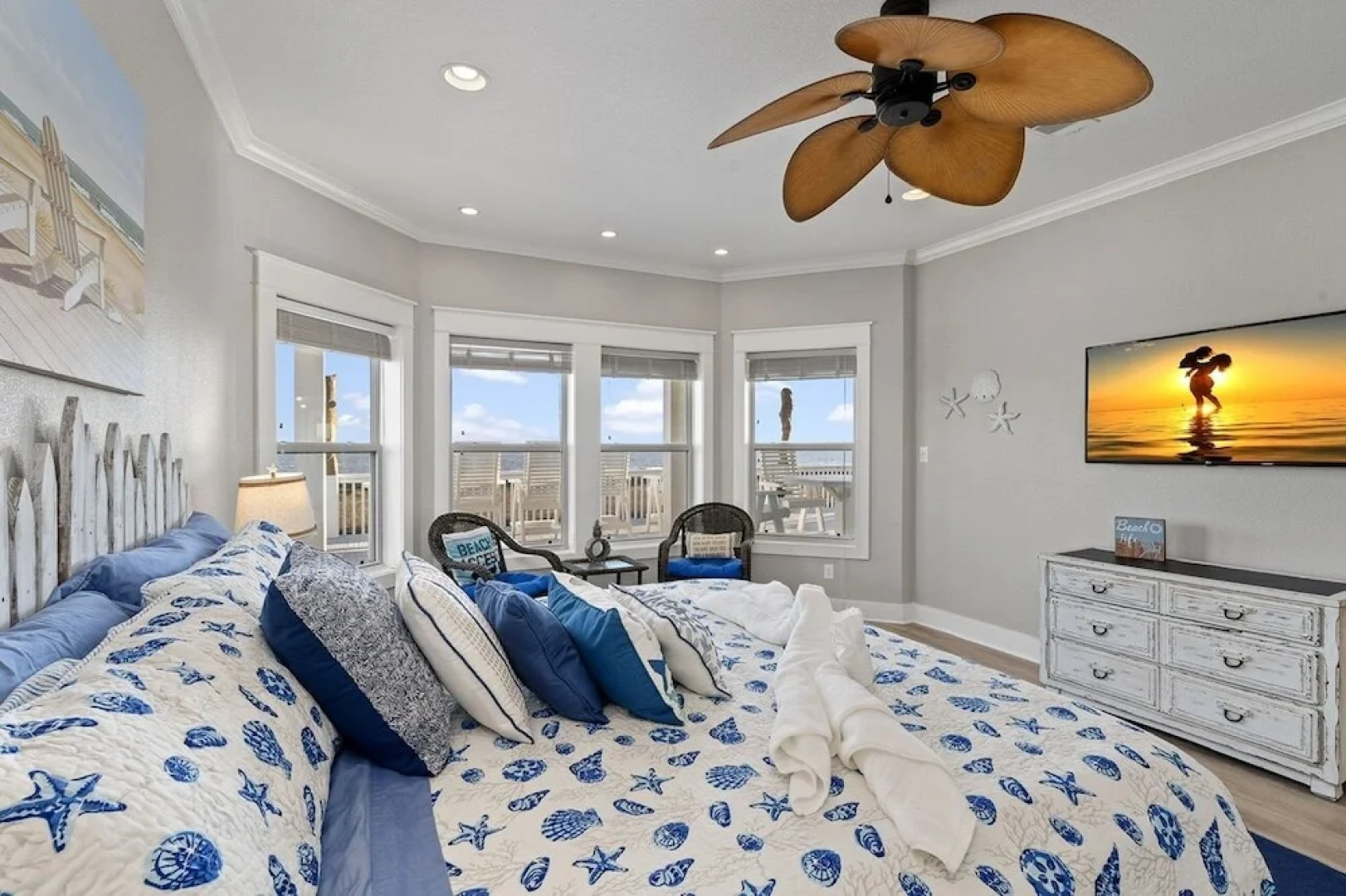 Shore Relaxin' 4 Bedroom Home by RedAwning