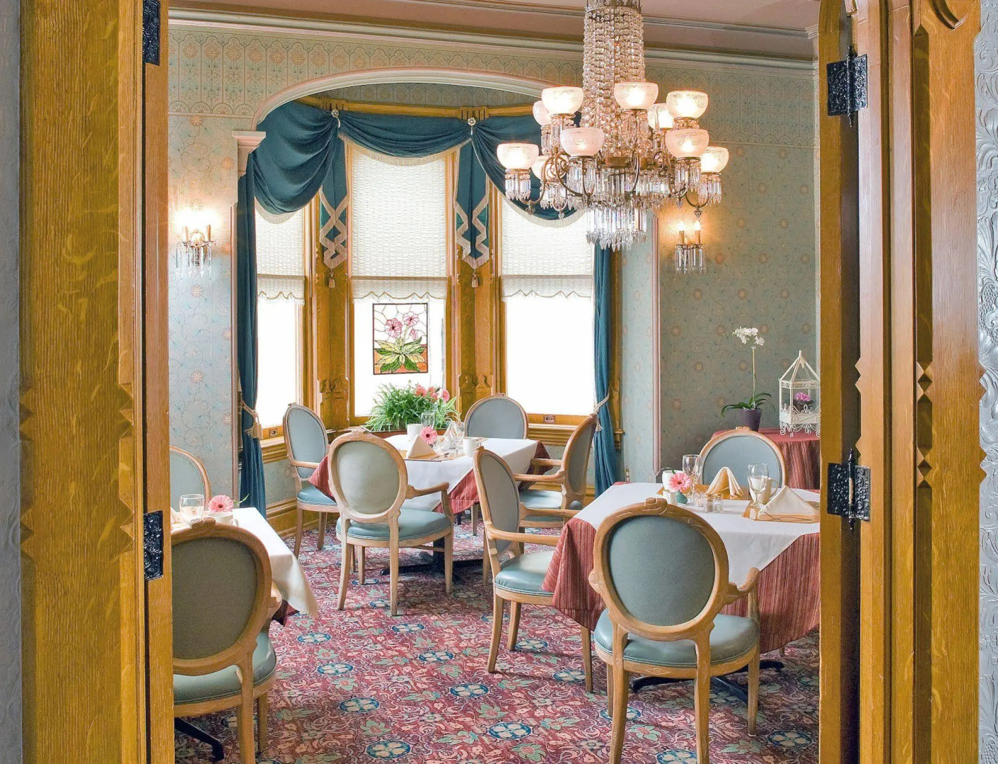 The Kalamazoo House Downtown Hotel & Suites