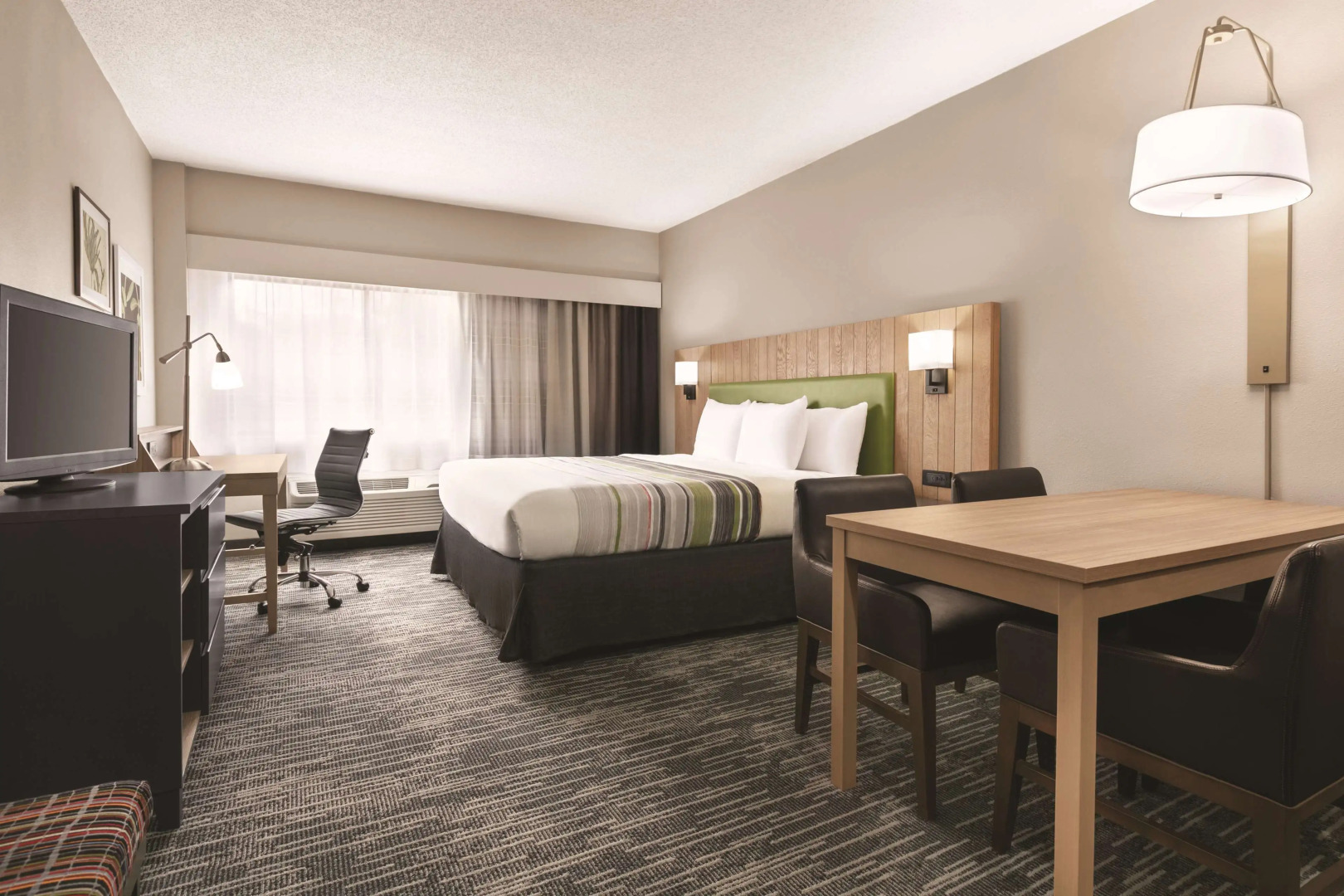 Country Inn & Suites by Radisson, Williamsburg East (Busch Gardens), VA