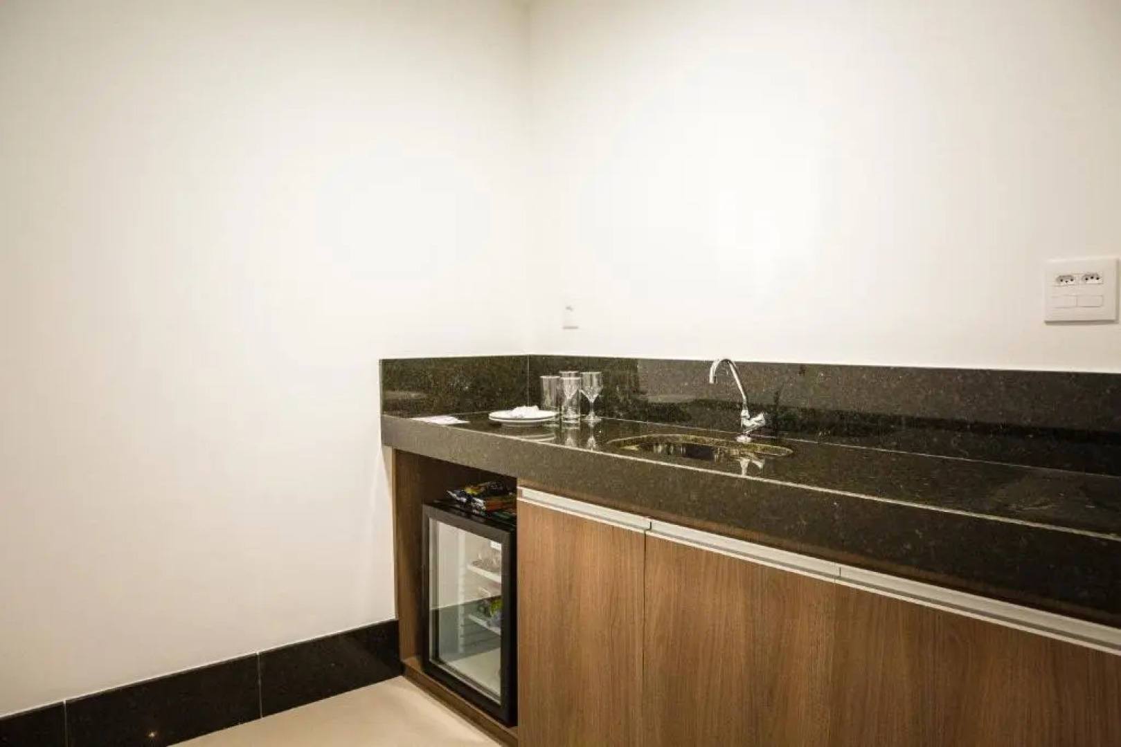 San Diego Suites Governador Valadares