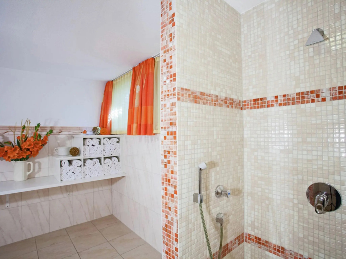 Apartment in Kaltenbach Near Ski Lift