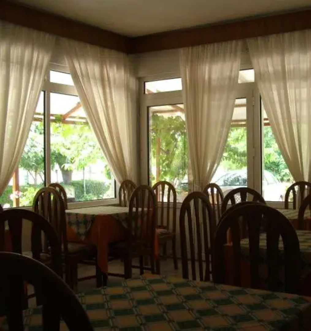 Athina Hotel