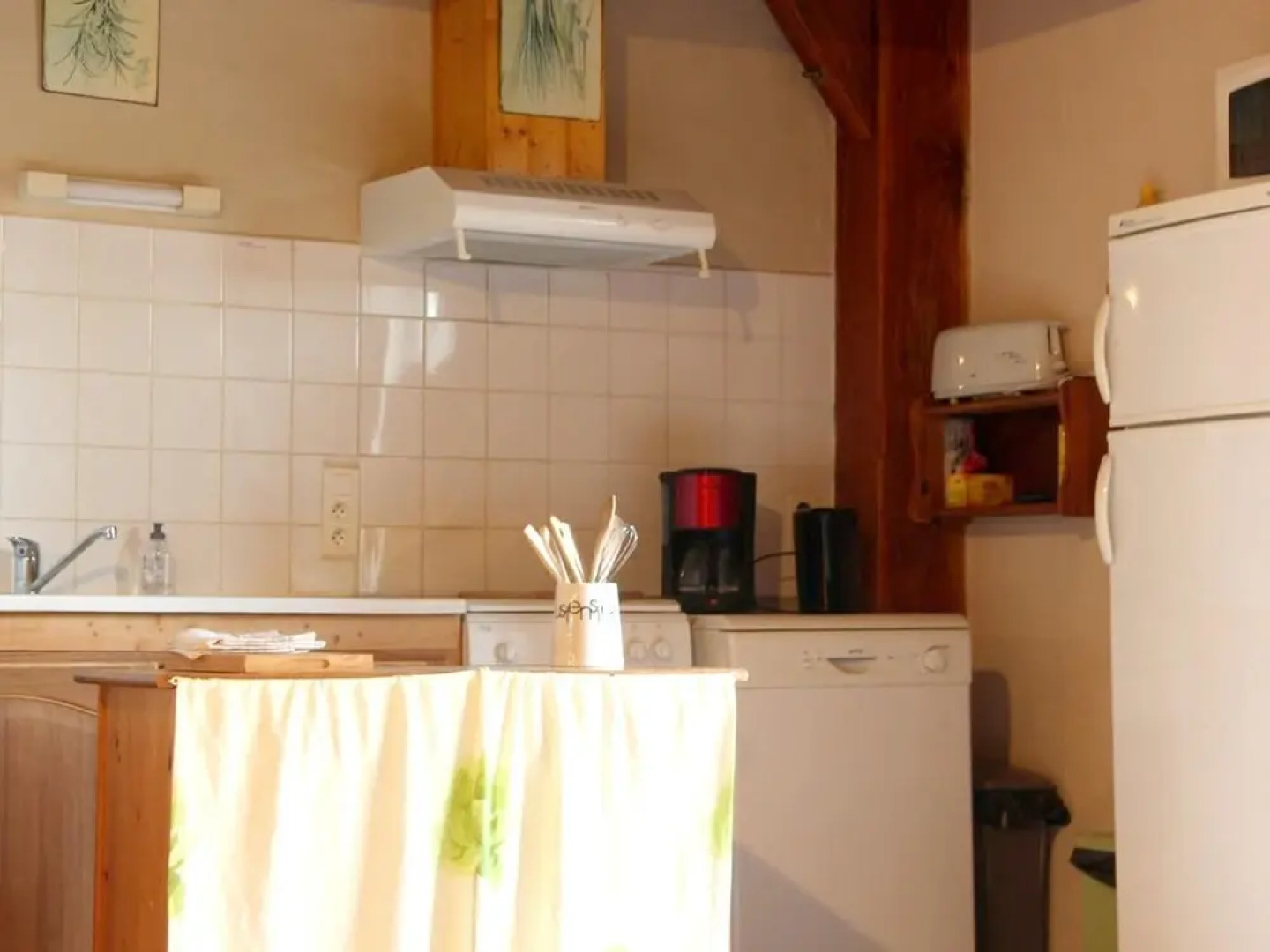 House With 4 Bedrooms in Sarrazac, With Private Pool, Enclosed Garden and Wifi