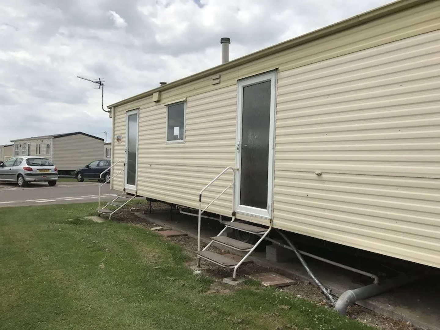 Rebecca Caravan Camber