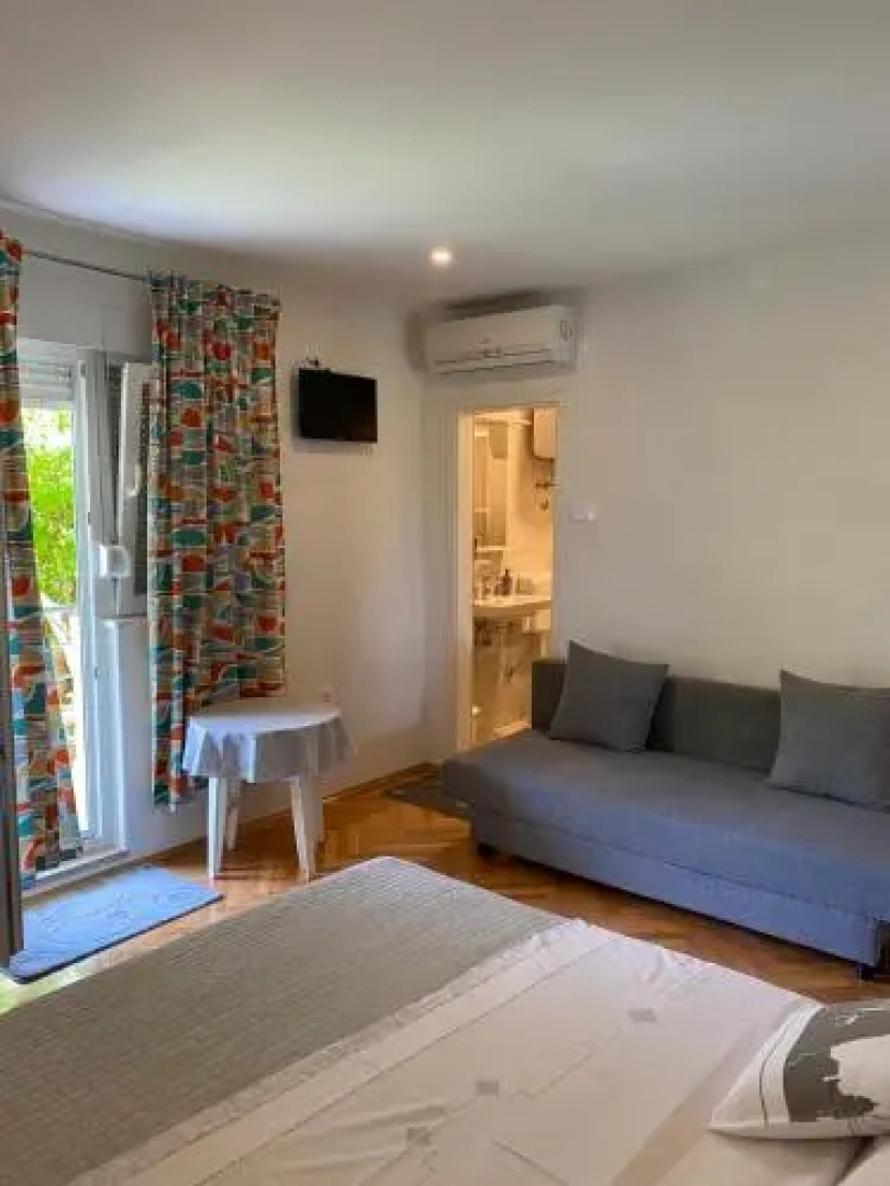 Apartments Maja
