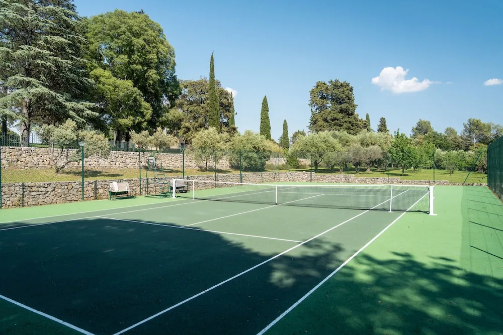 Château les Crostes