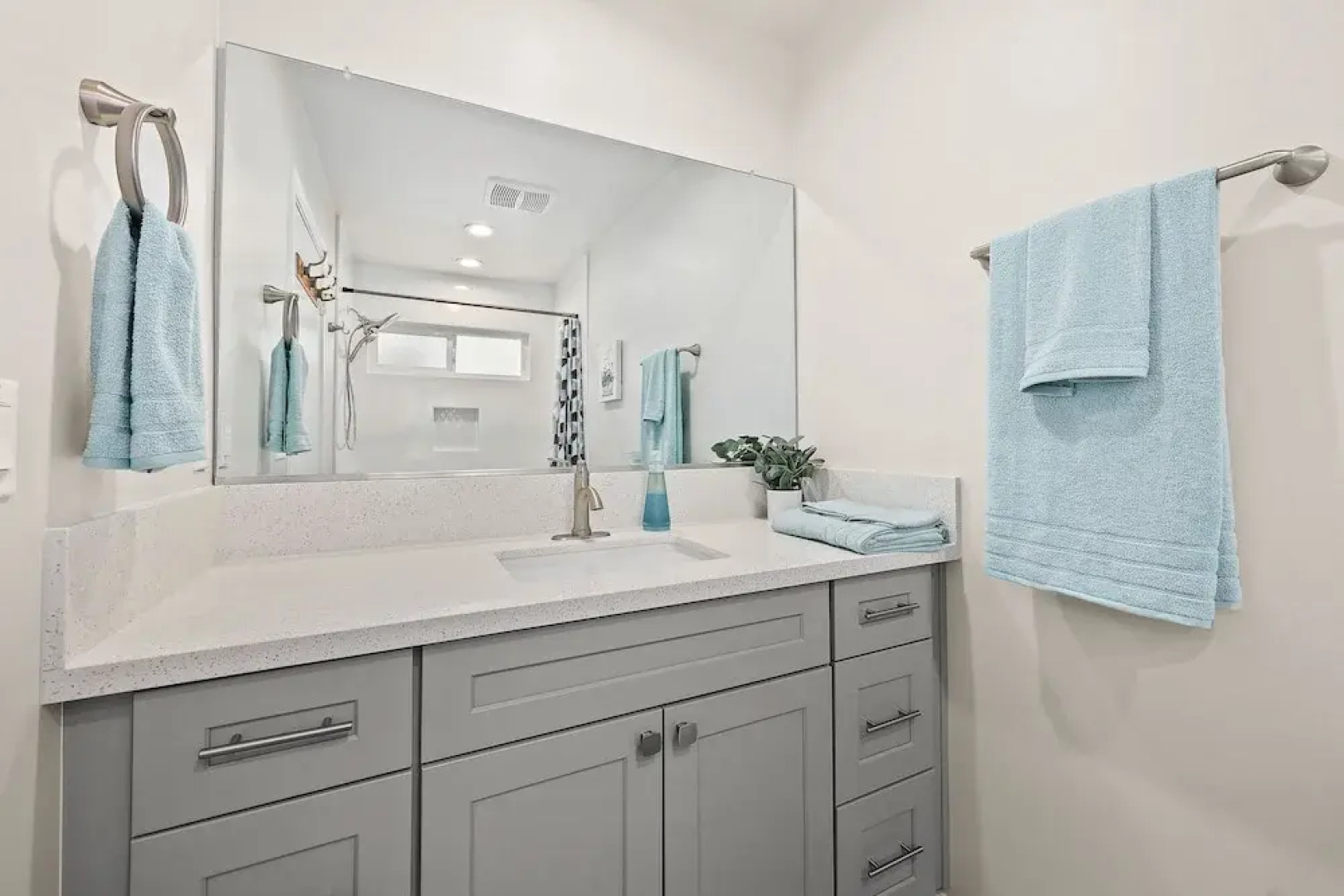 Stylish & Charming 15min to Downtown LA