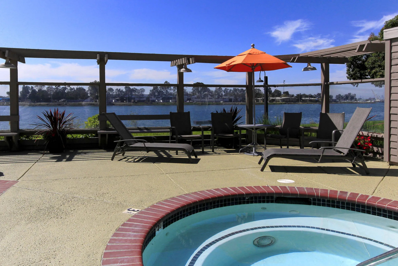 Best Western Plus Bayside Hotel