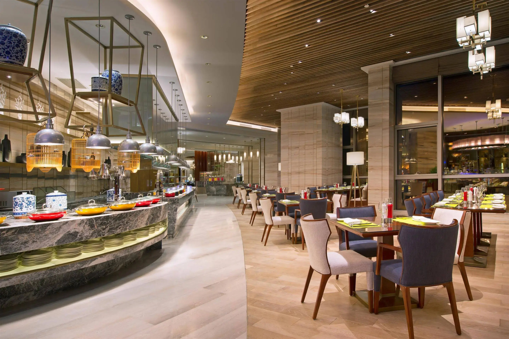 Sheraton Zhanjiang Hotel