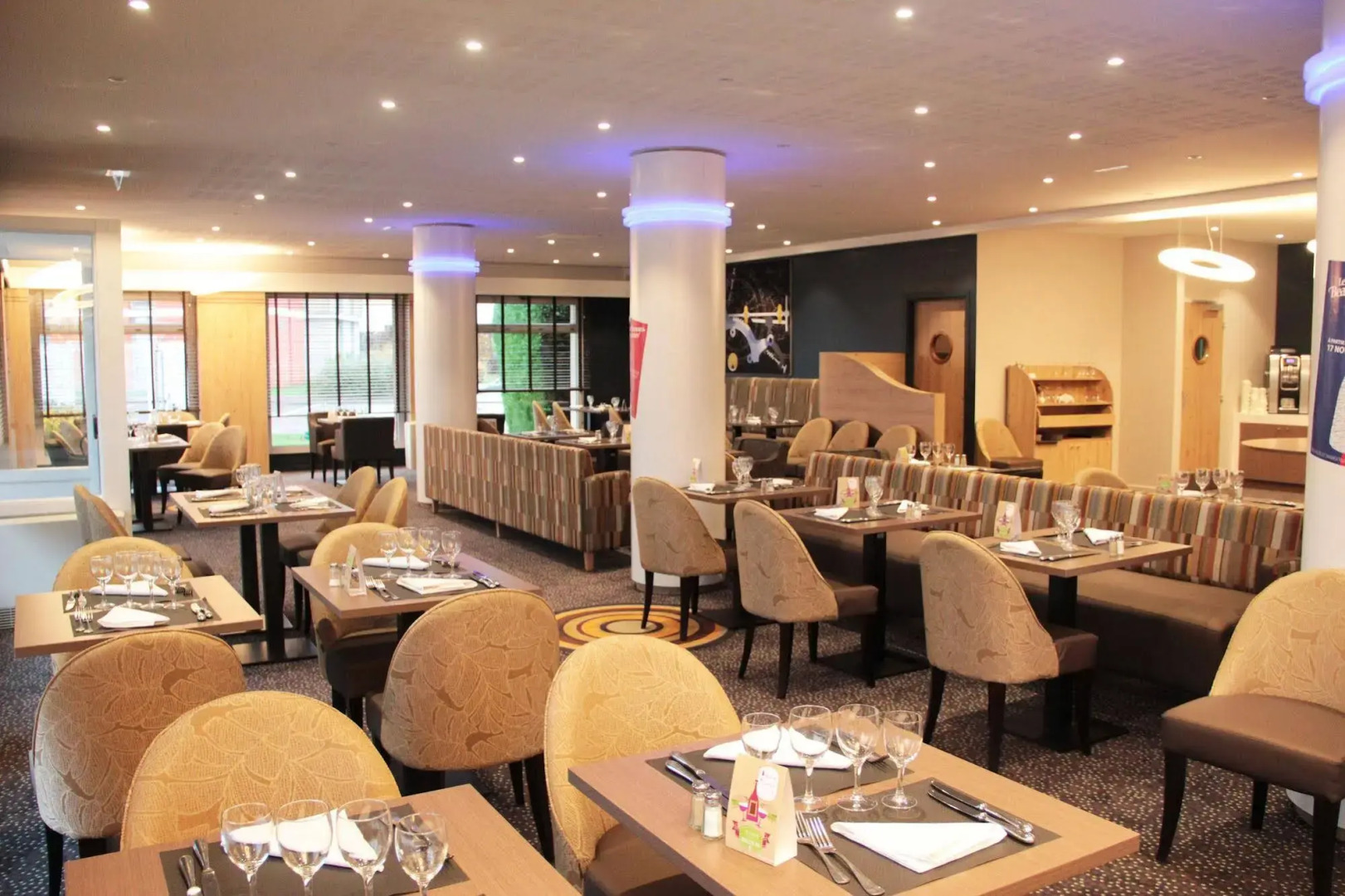 Hostellerie Saint Vincent Beauvais Aéroport