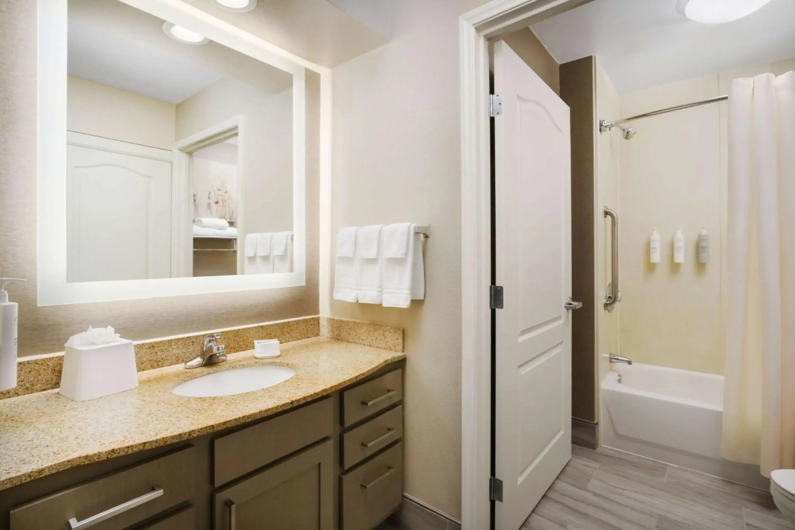 Homewood Suites by Hilton Providence/Warwick