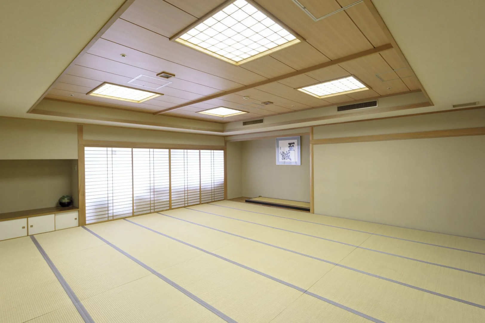 Court Hotel Asahikawa