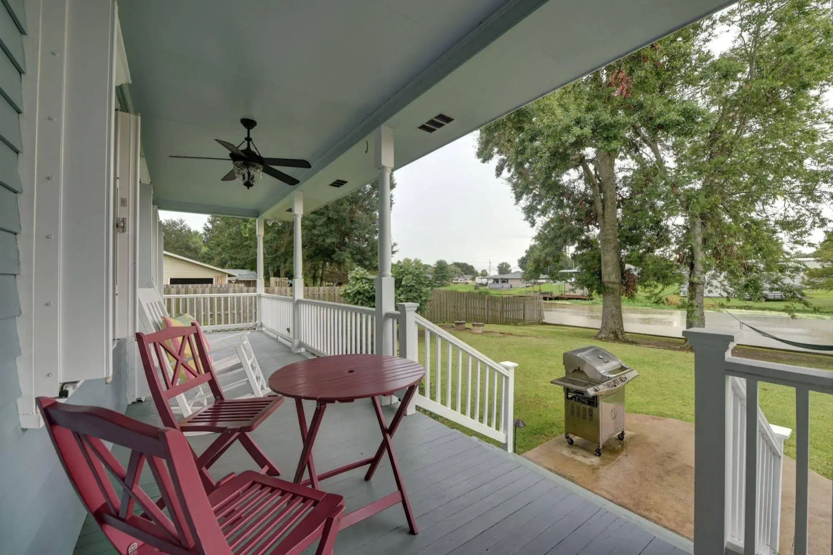 A Chateau on the Bayou Bed & Breakfast