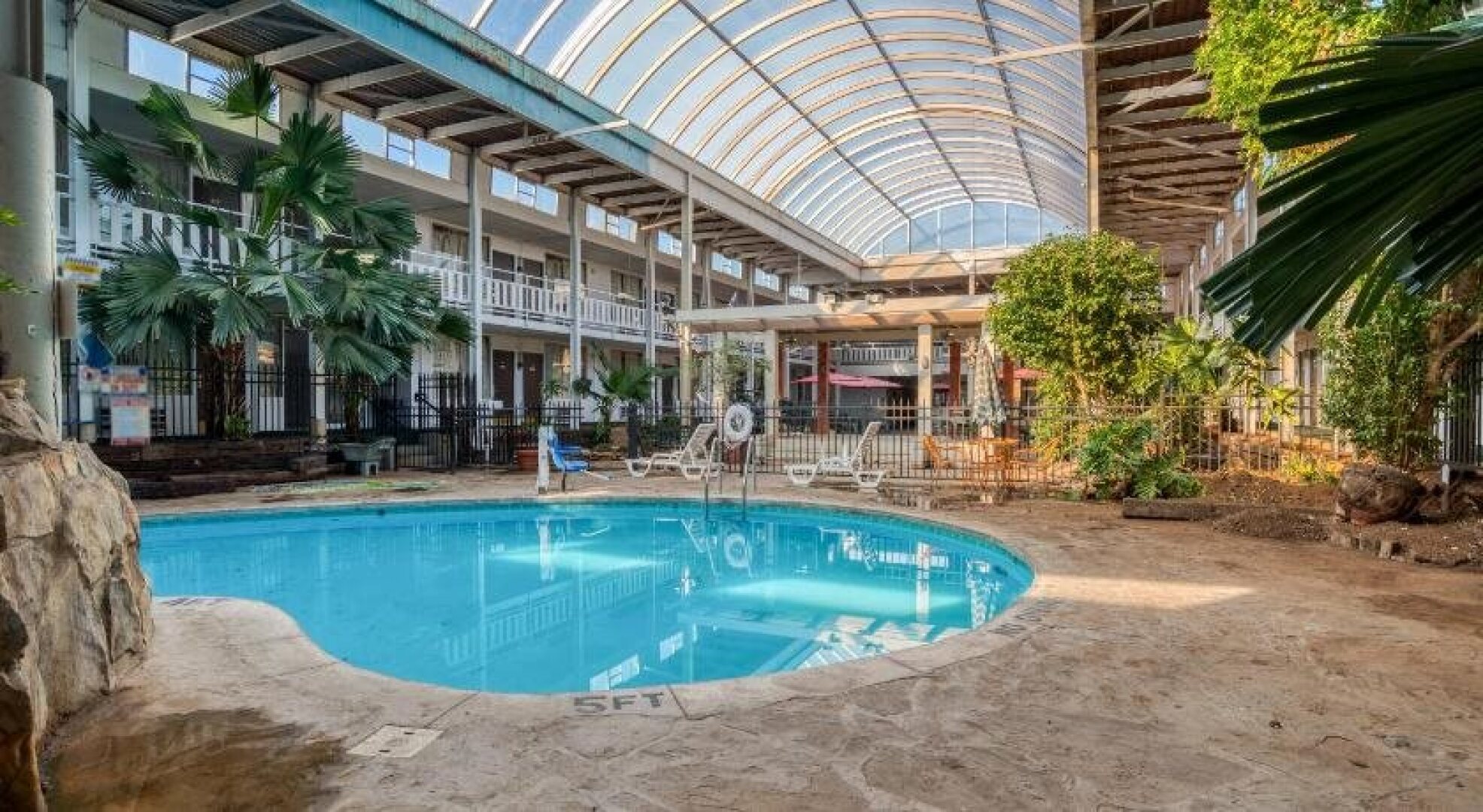 Motel 6 Sweetwater, TN - Lost Sea