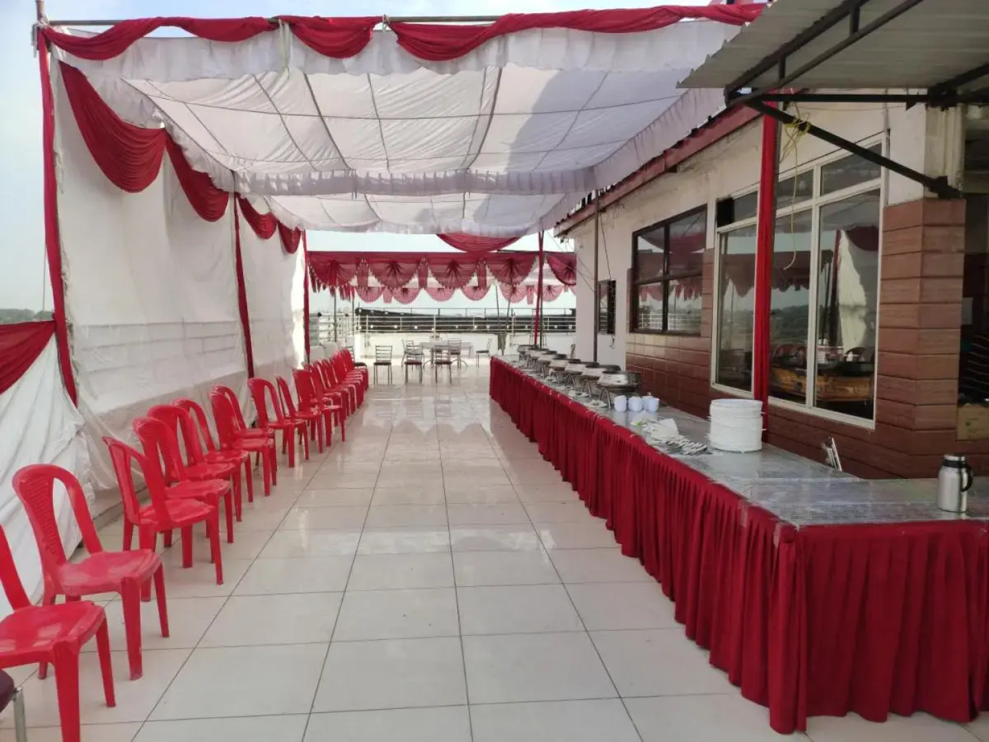 Vinayak Palace Hoshangabad