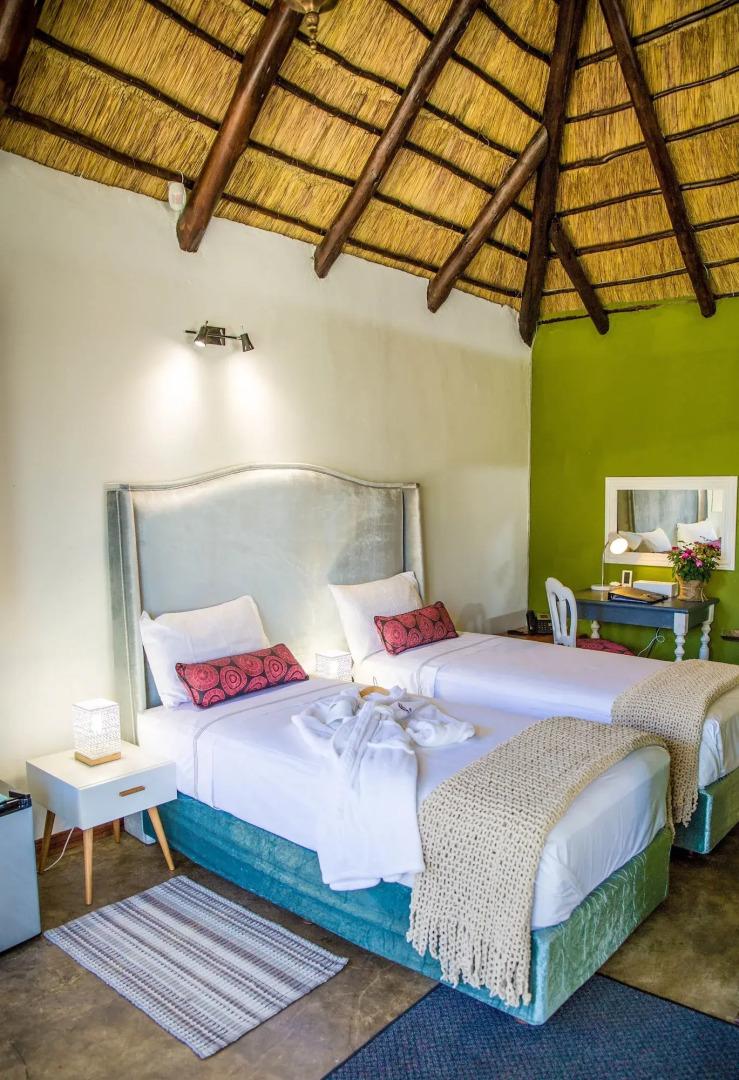 TshiBerry Bed & Breakfast