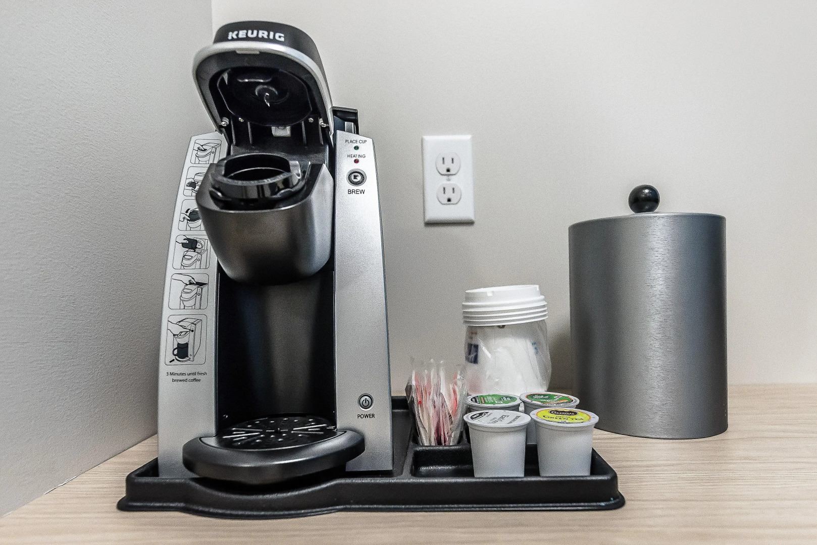 Holiday Inn Express Flint-Campus Area by IHG