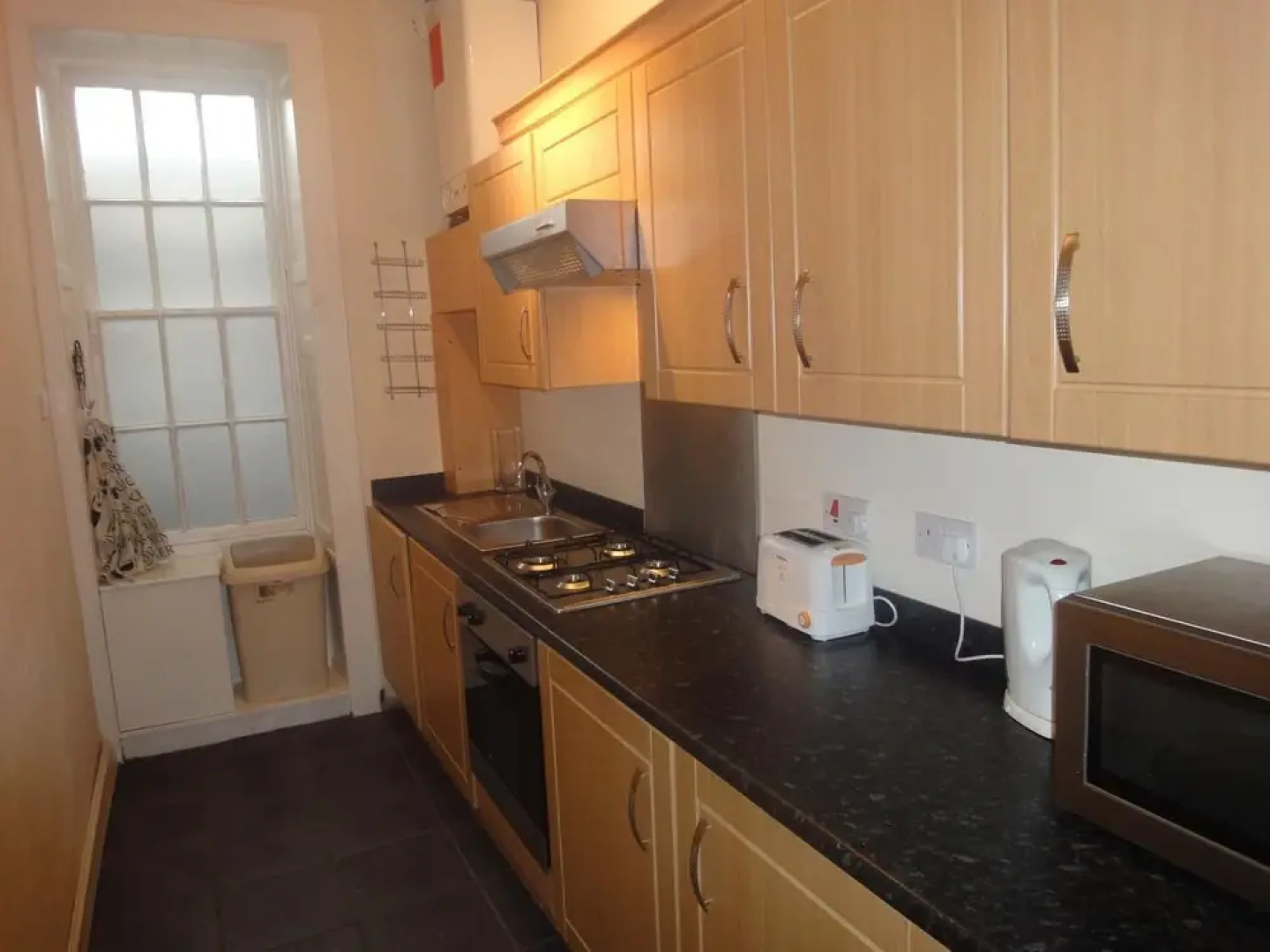 Heart of Edinburgh City Flat