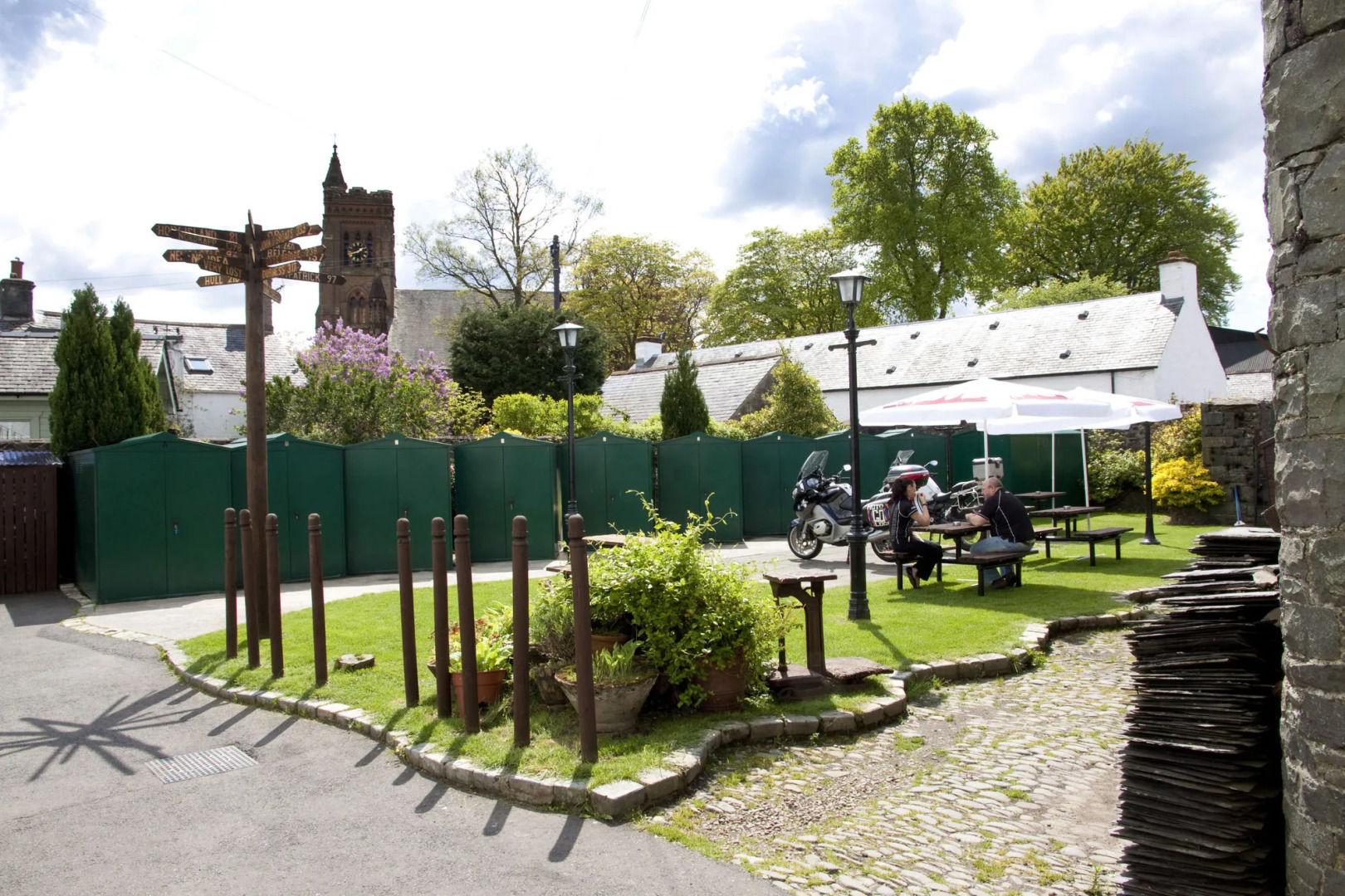 Buccleuch Arms Hotel