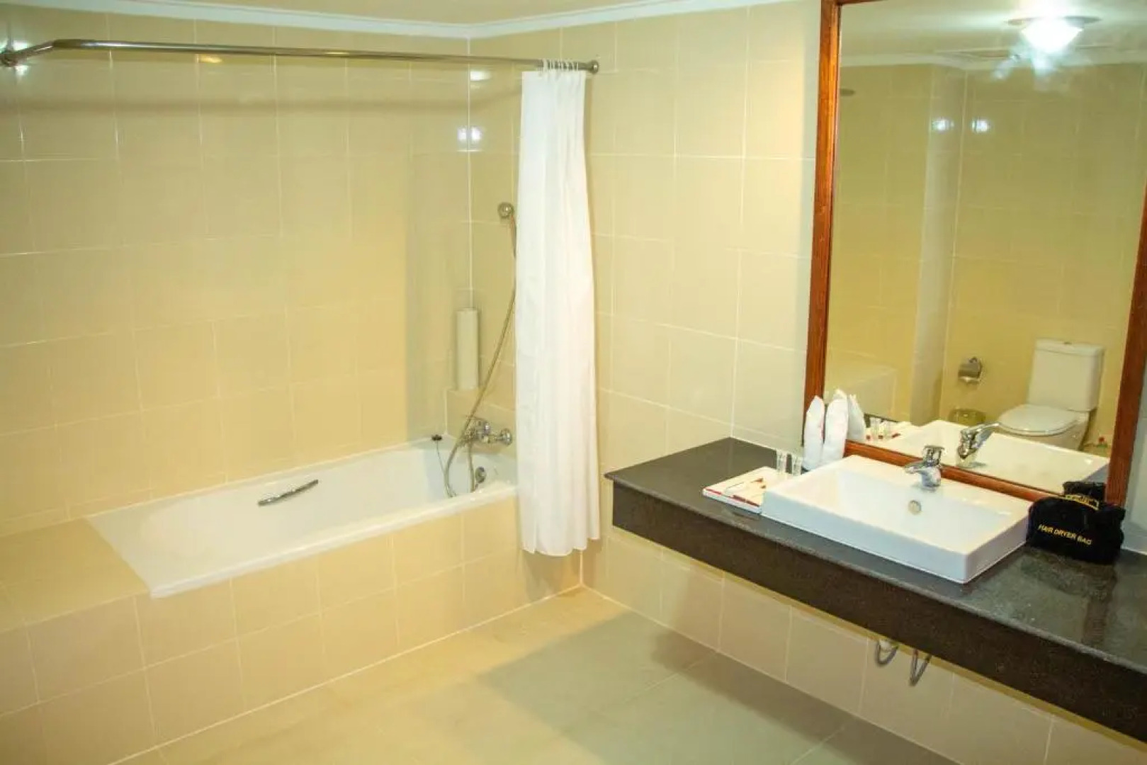 Pursat Riverside Hotel and Spa