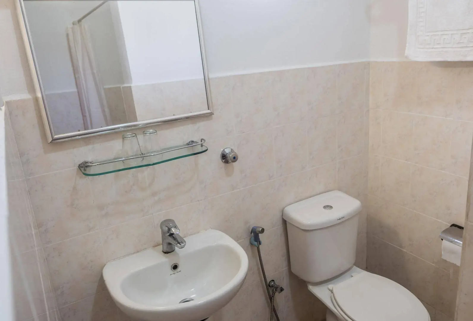 Han Rainforest Resort