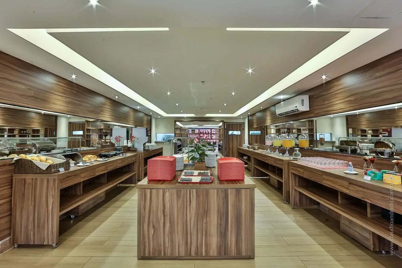 S4 Hotel