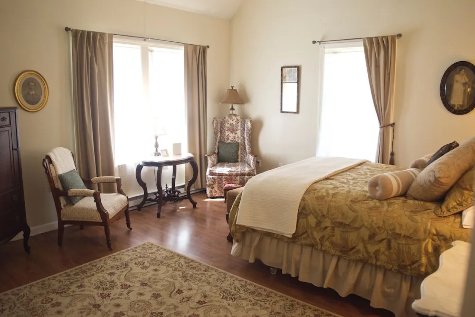 The Pawling House Bed & Breakfast