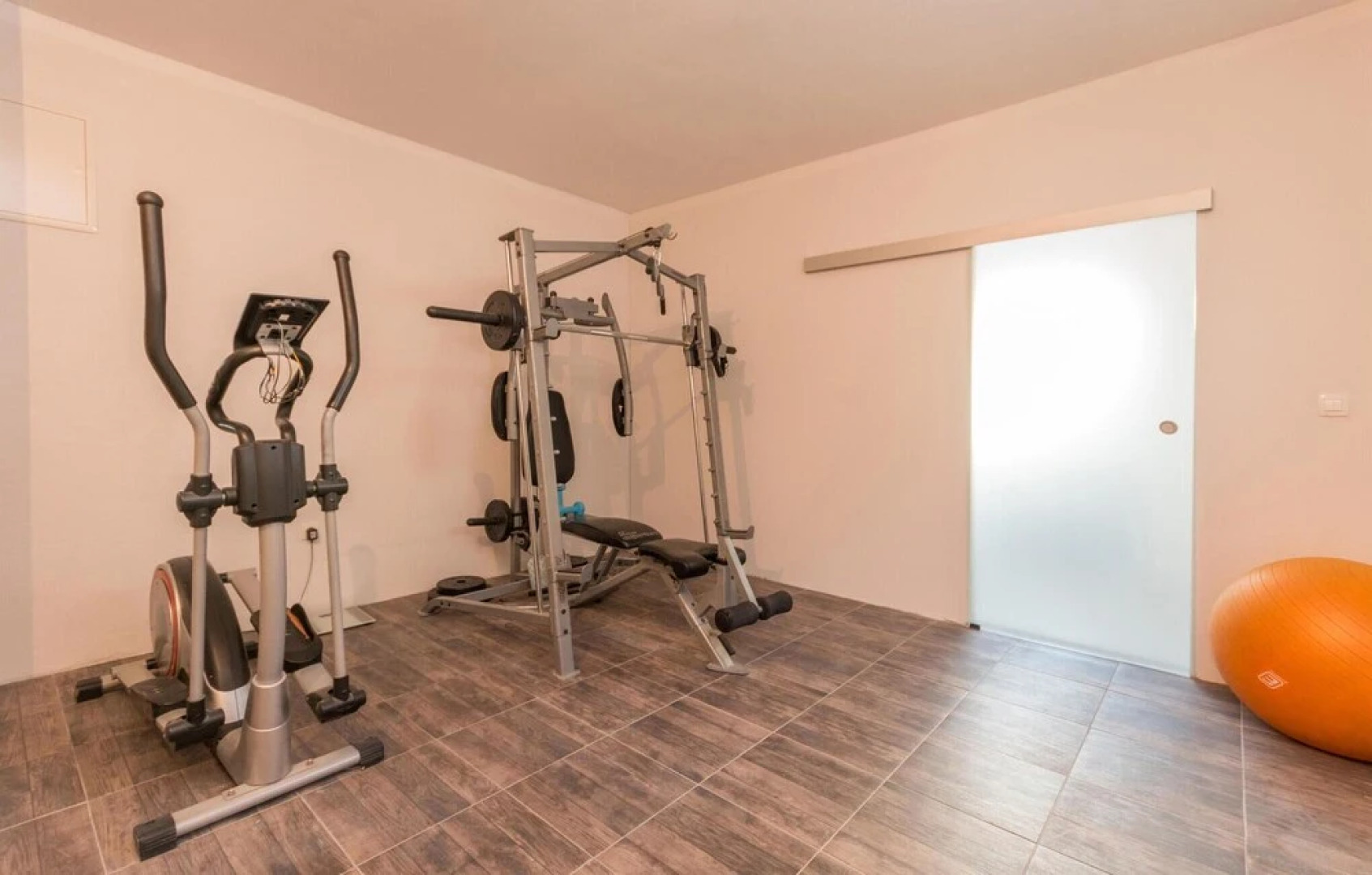 Amazing Home in Biograd na Moru With 4 Bedrooms, Wifi and Outdoor Swimming Pool