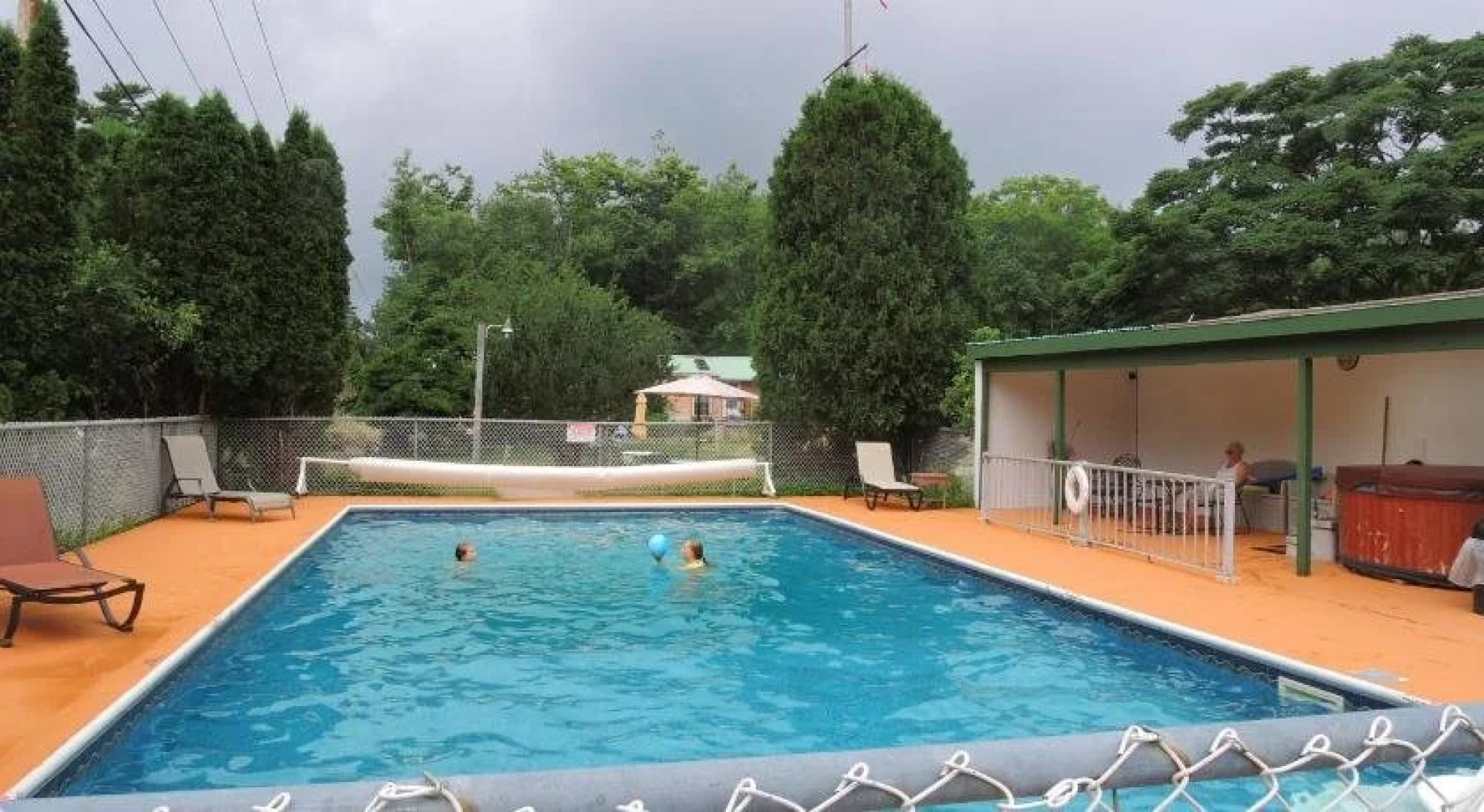 Shorelands Guest Resort and Cottages