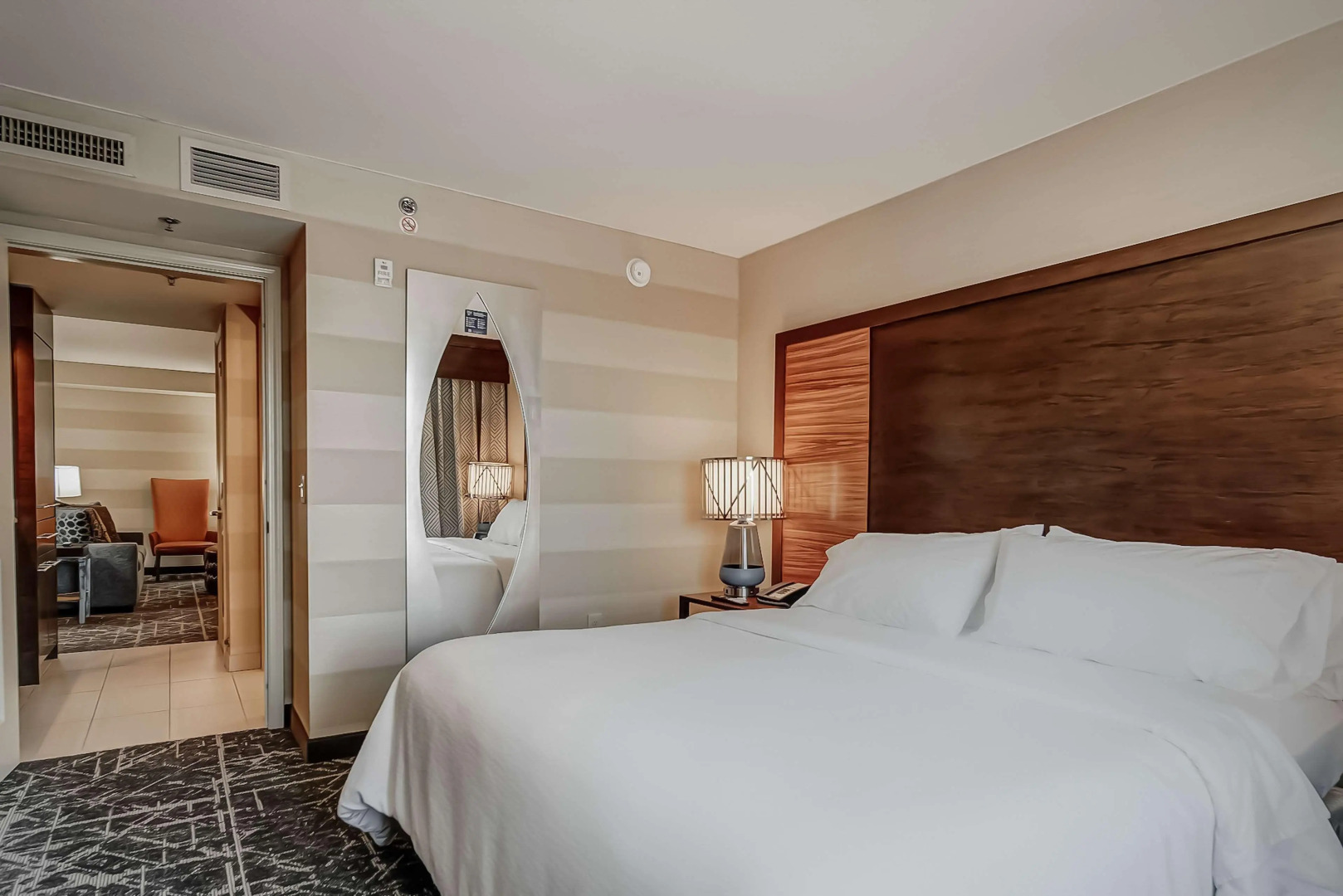 Embassy Suites Atlanta - Kennesaw Town Center