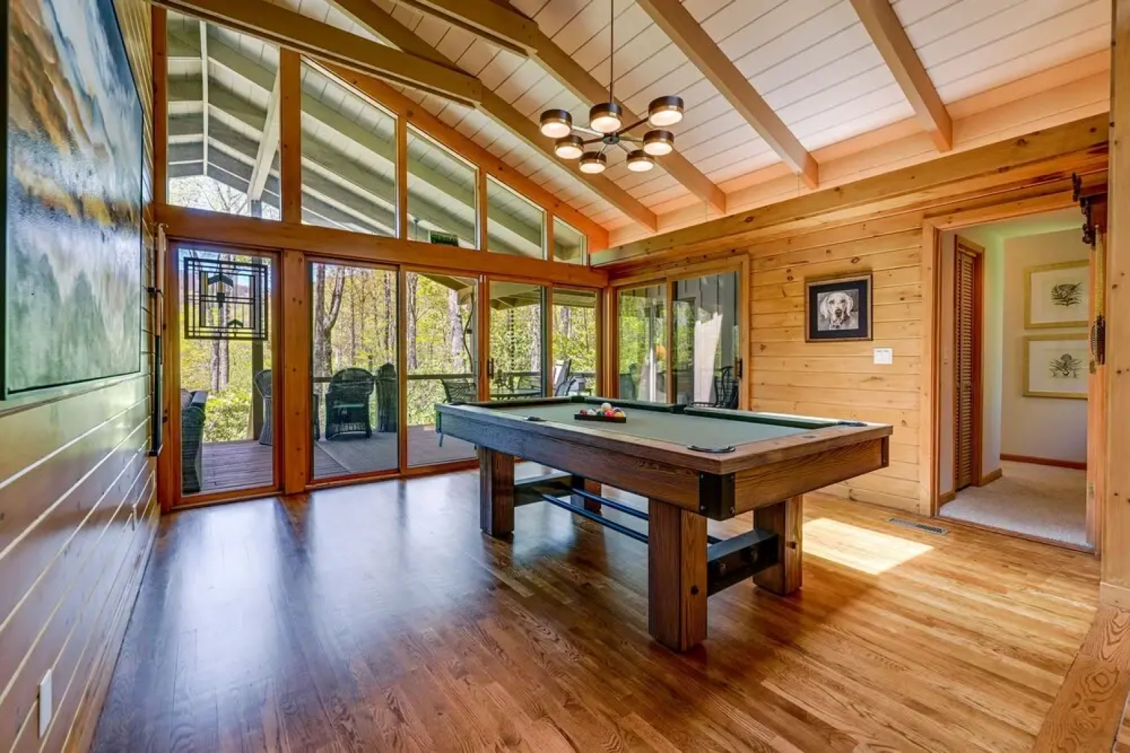 Luxe Glenville Cabin w/ Porch & BBQ ~ 5 Mi to Lake