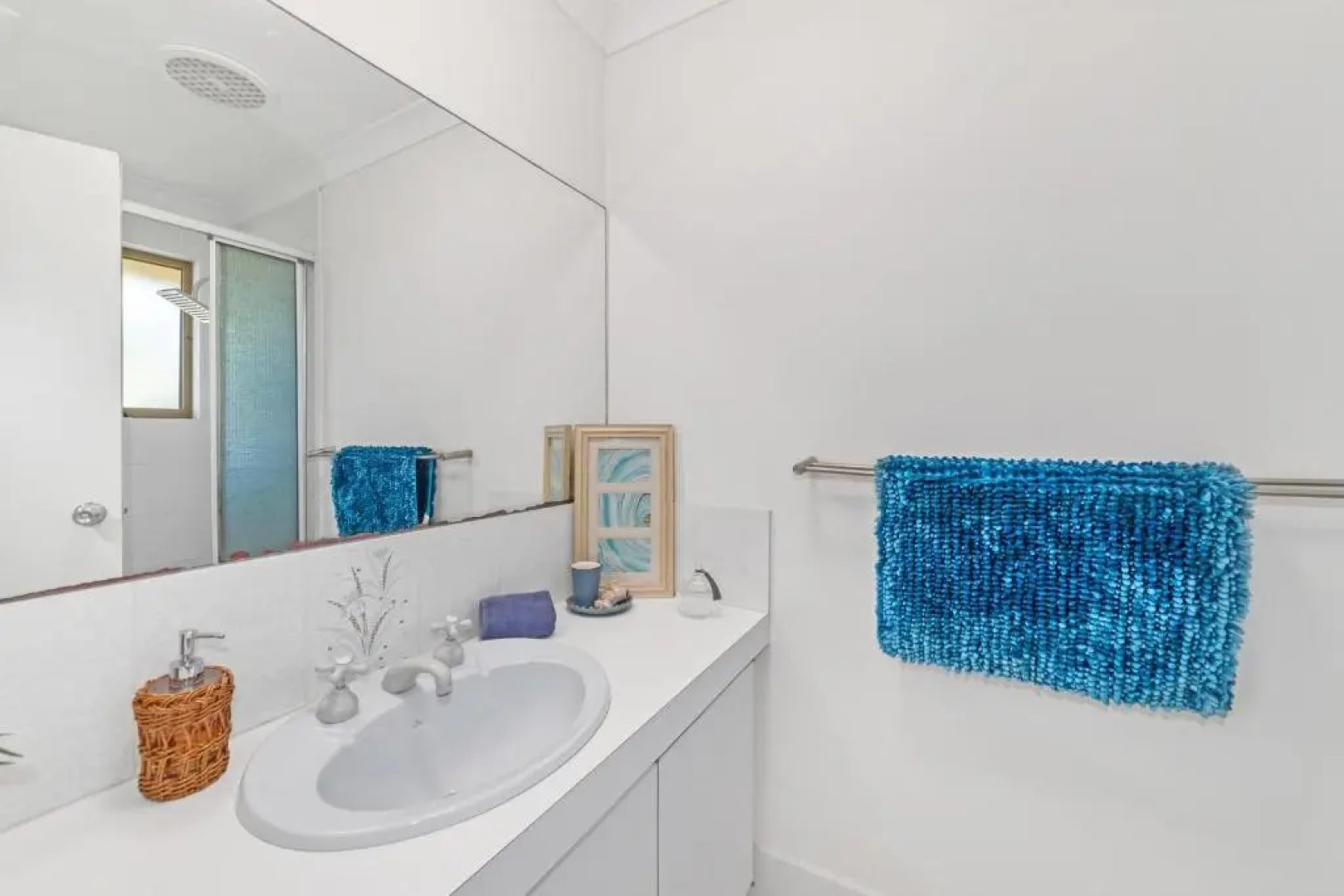 Ocean View Beach House Pet Friendly