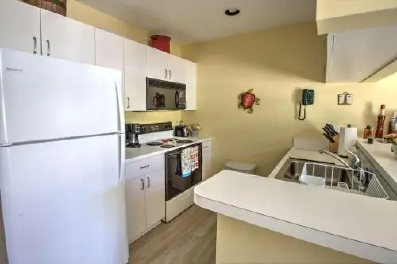 53023 Lakeshore Drive