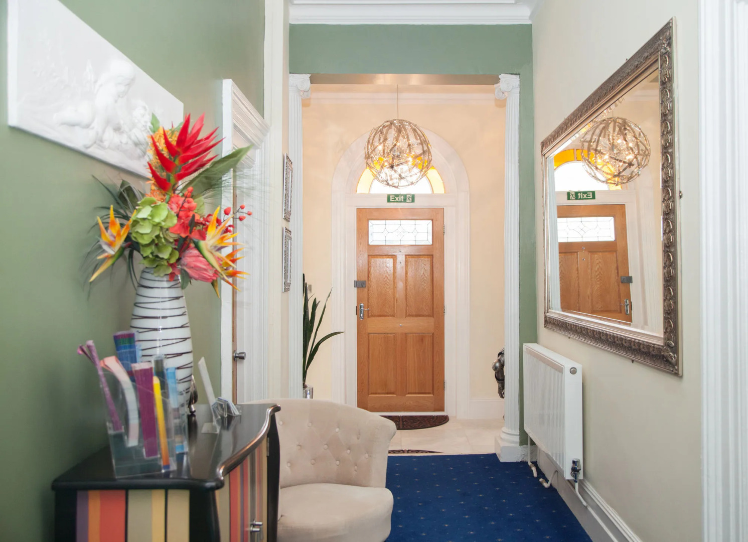 Washington house hotel