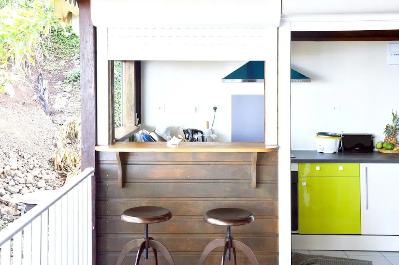 Bungalow With 2 Bedrooms in Bouillante, With Wonderful sea View, Furni