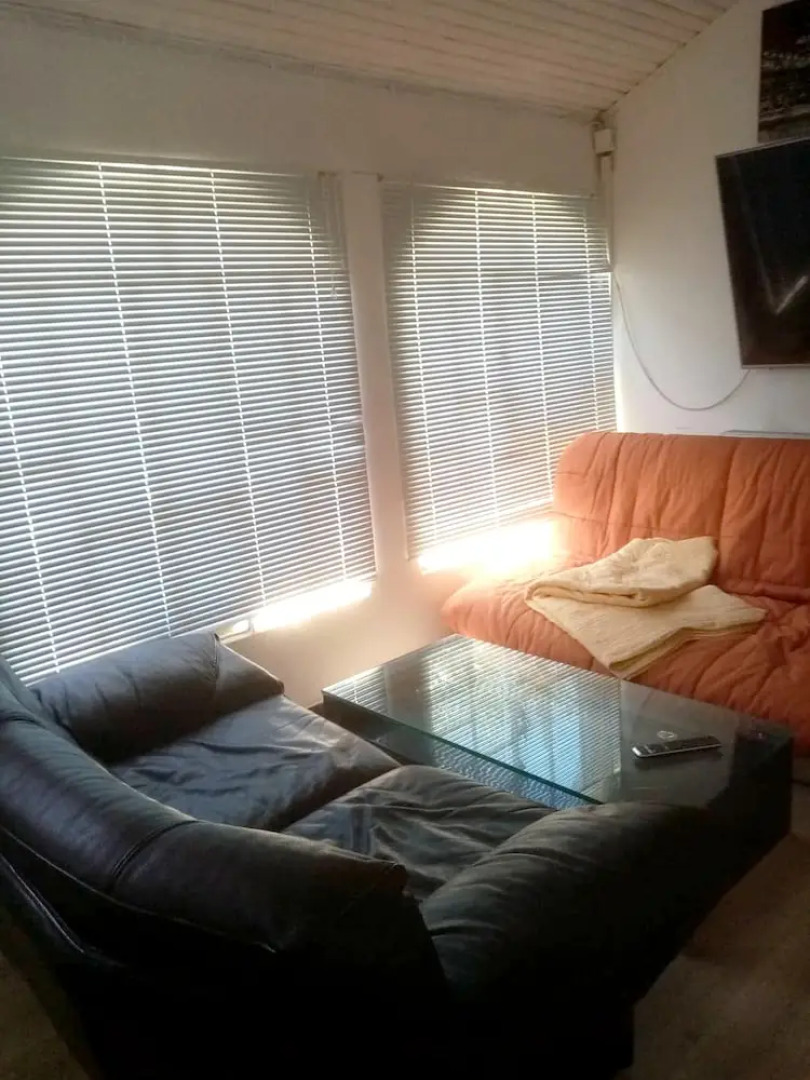 Apartment With one Bedroom in Sorgues, With Shared Pool, Enclosed Garden and Wifi