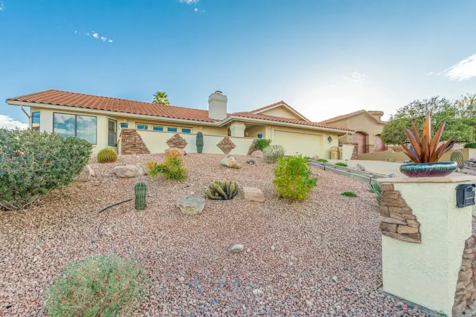 Ridgeway Fountain Hills 3 Bedroom Home by RedAwning