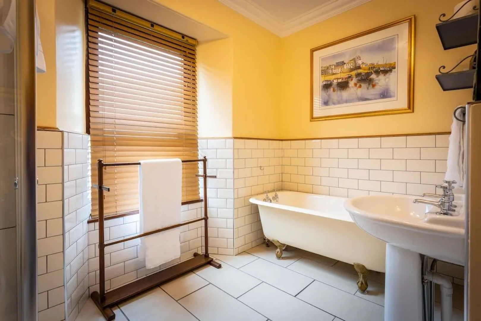 Pendragon Country House