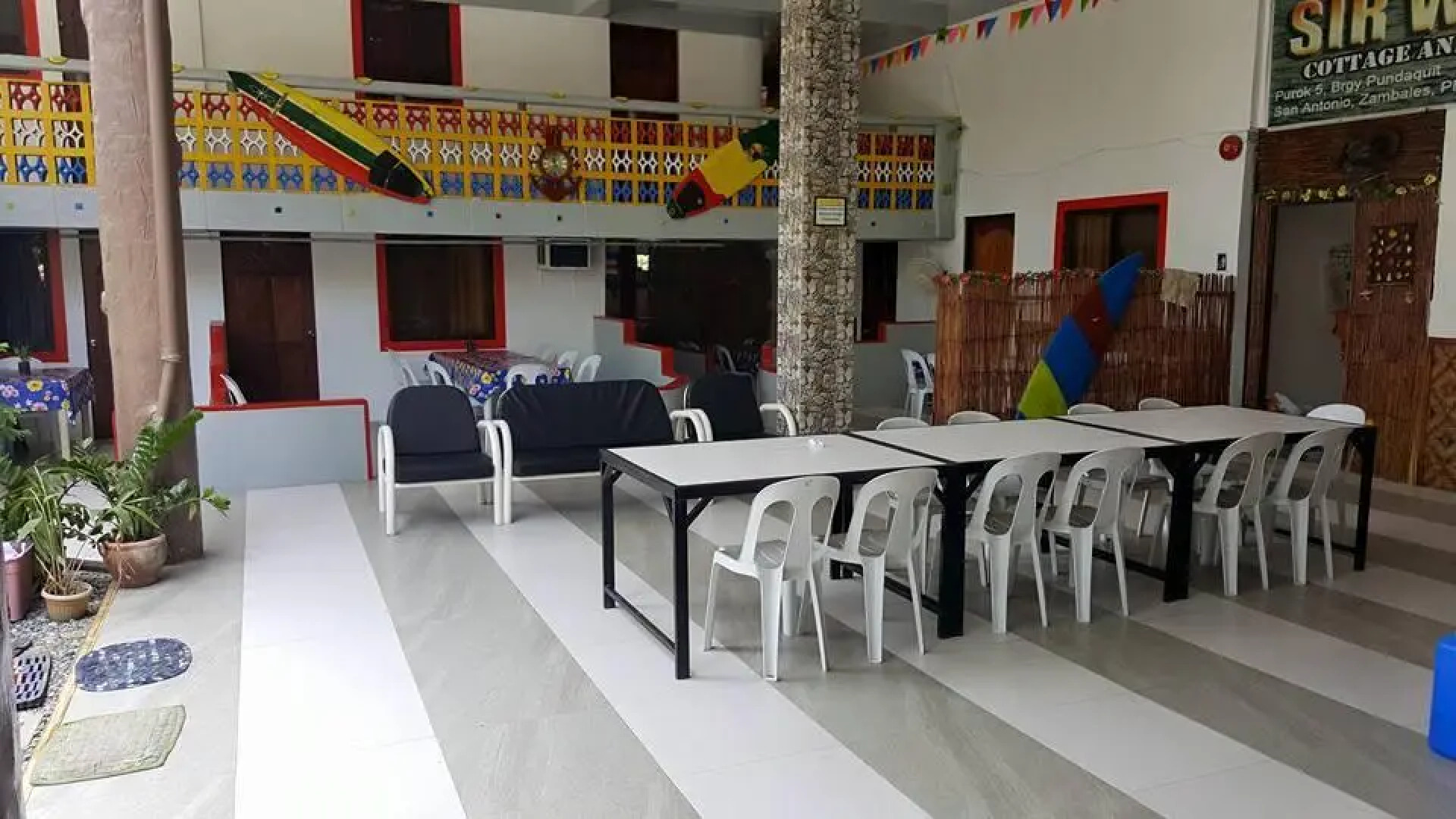 Sir Williams Lodge & Beach Resort