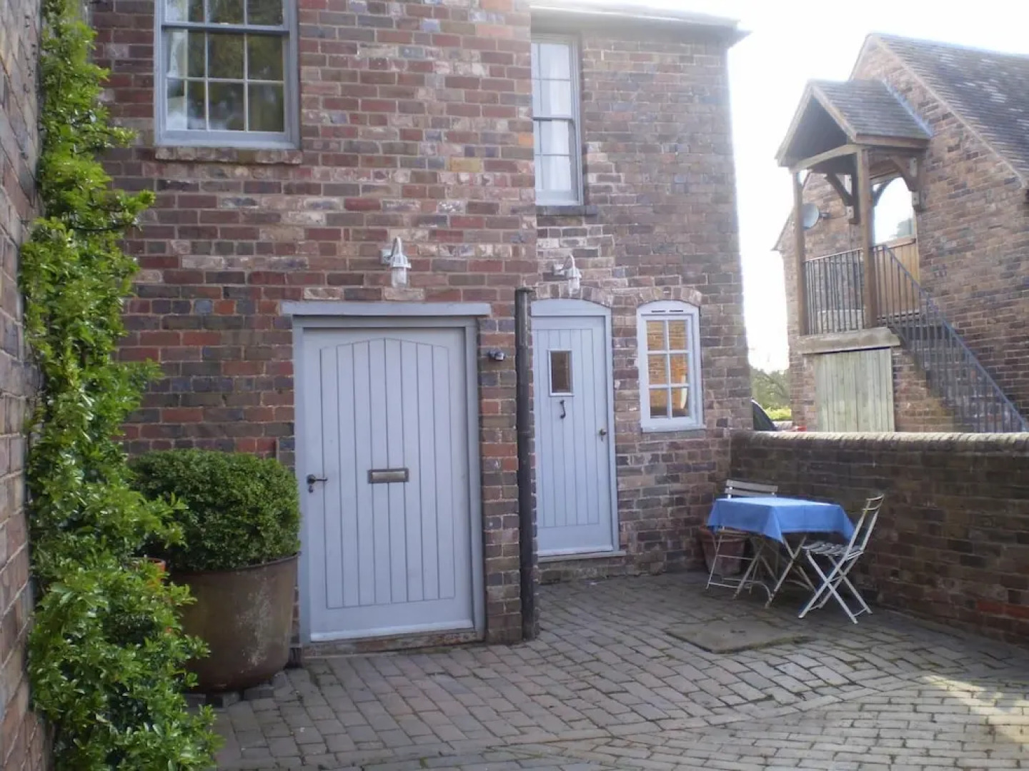 Duken Courtyard Cottage Self Catering Holiday Cottage in Glorious Countryside