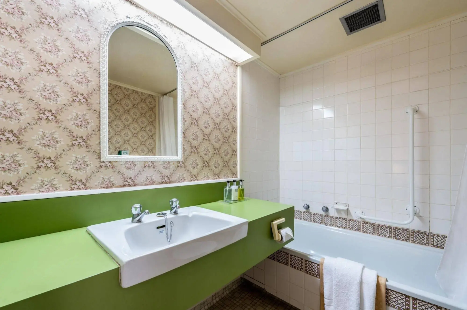 Waitomo Caves Hotel