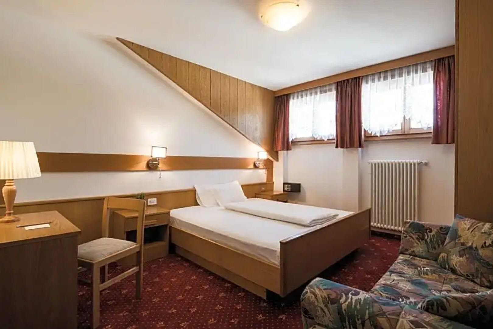 Laguscei Dolomites Mountain Hotel