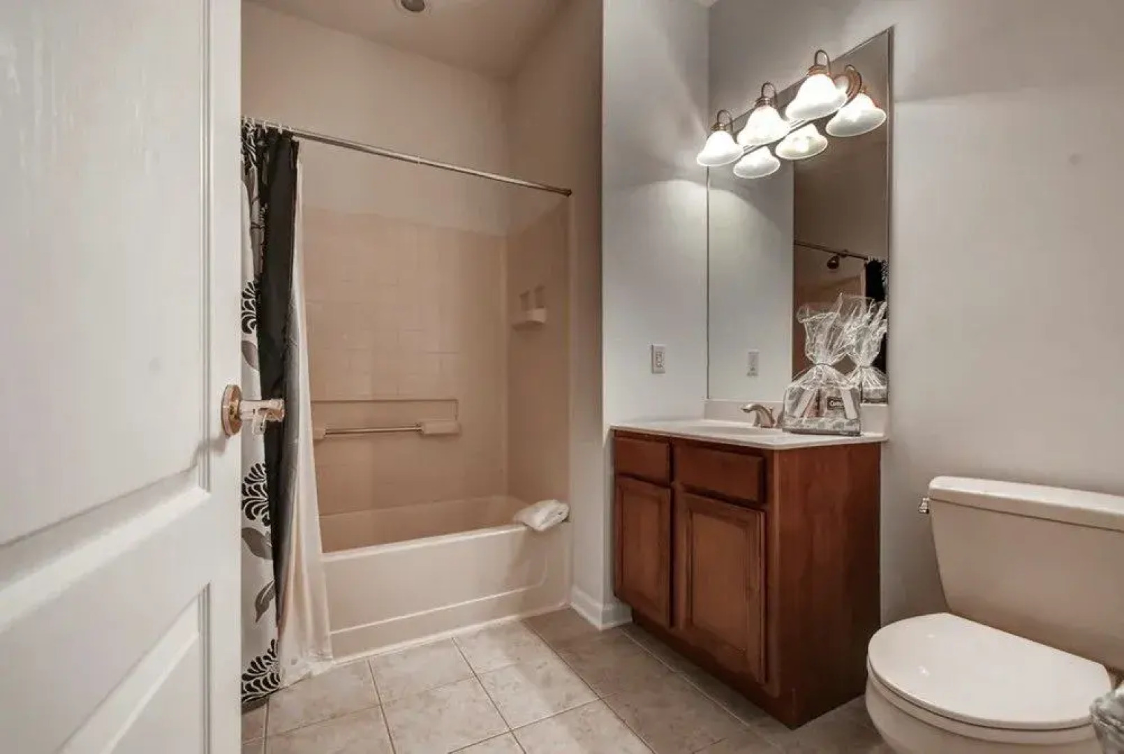 Global Luxury Suites at Forrestal