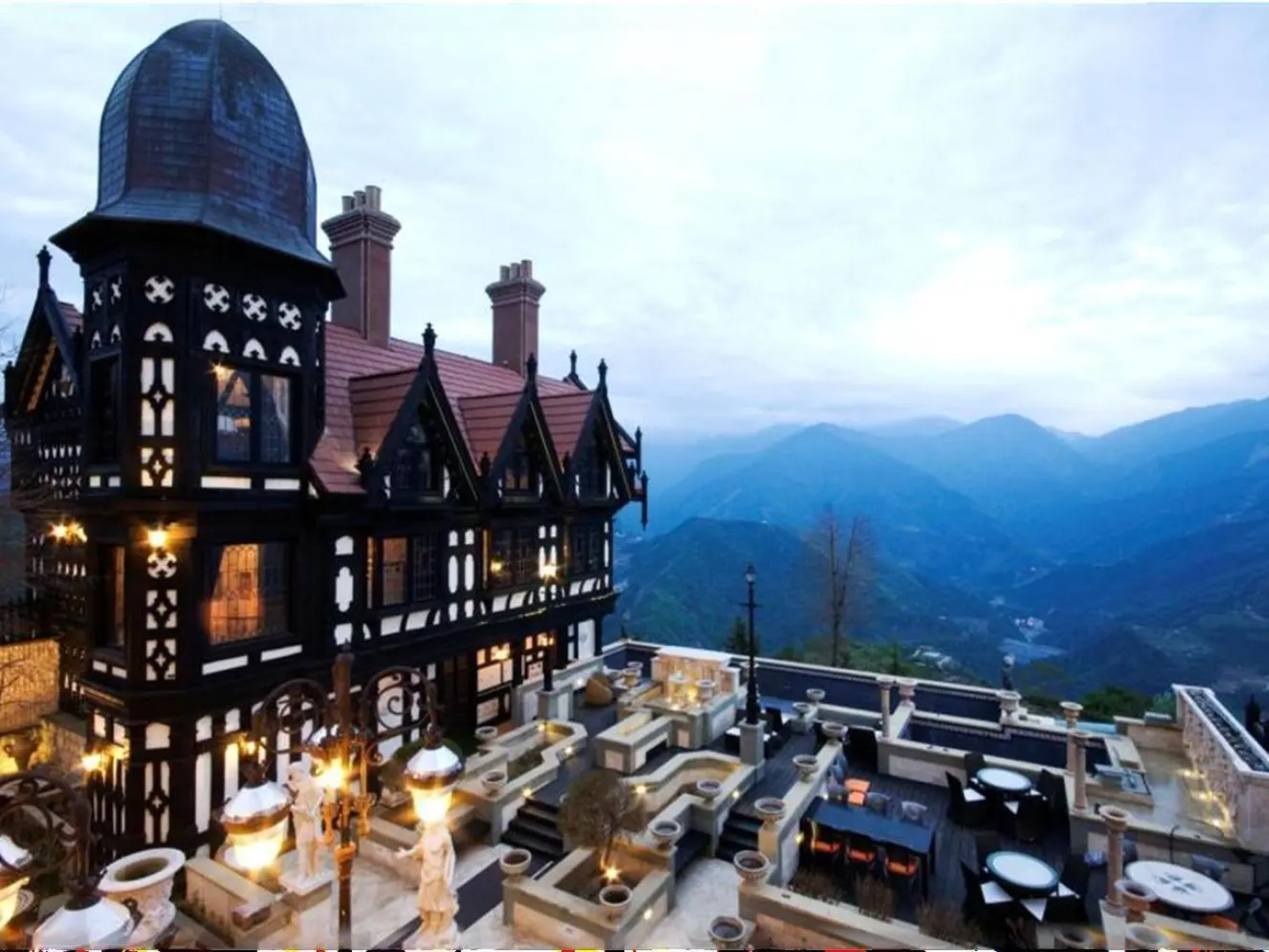 The Old England Manor