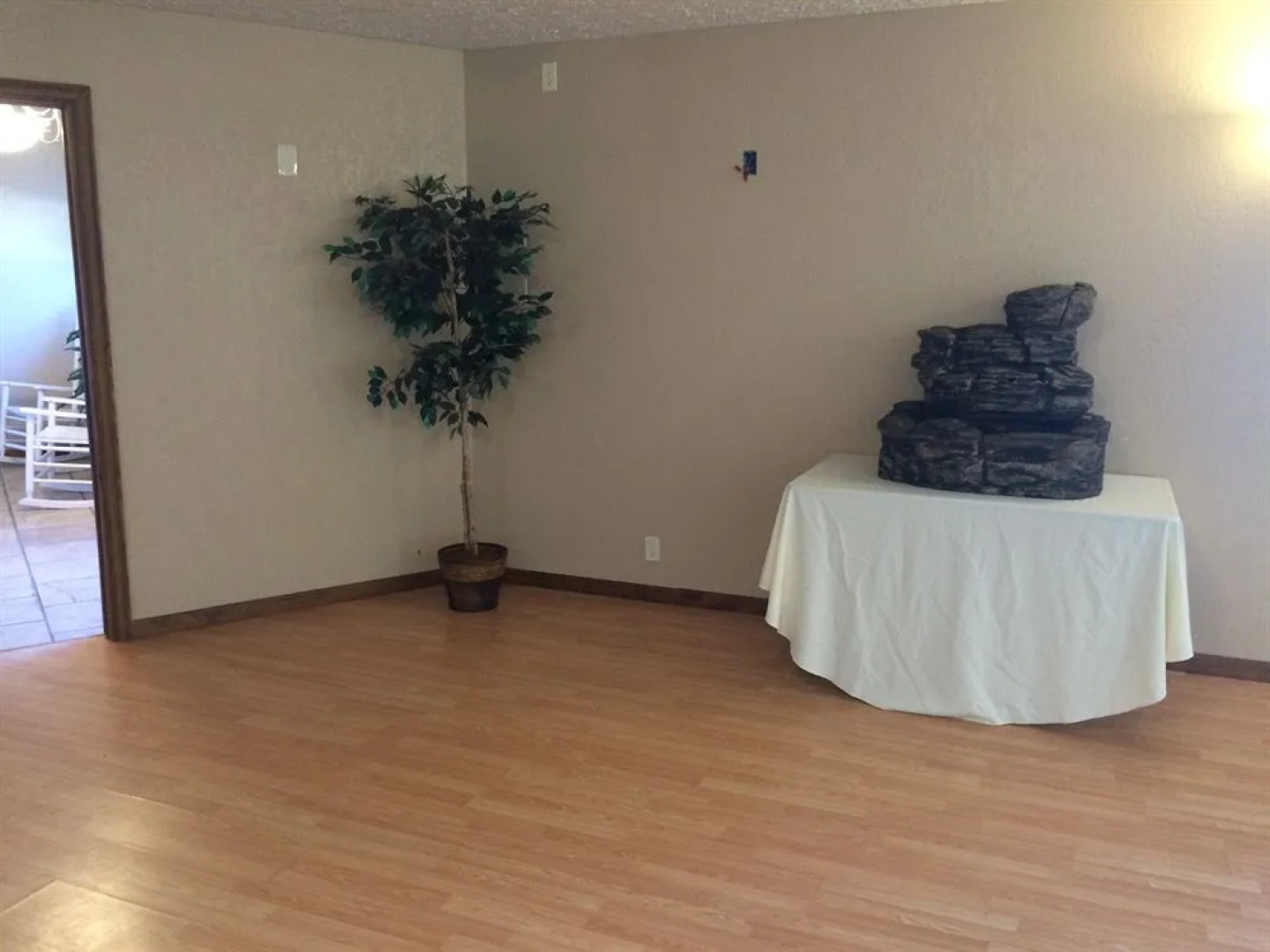 The Country Edge Motel