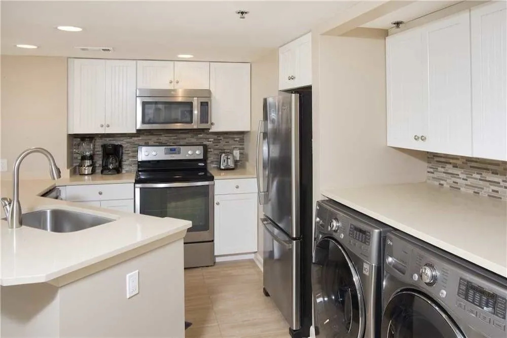 Villamare 3231 by RedAwning