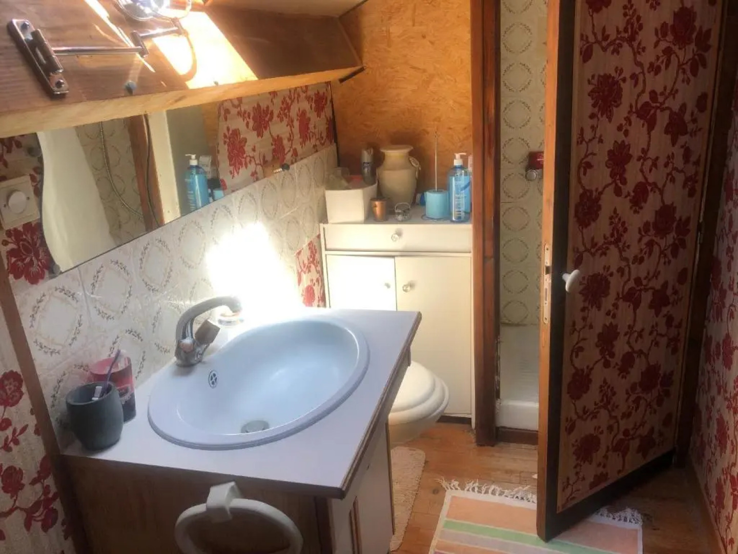 Séjour avec piscine chauffée