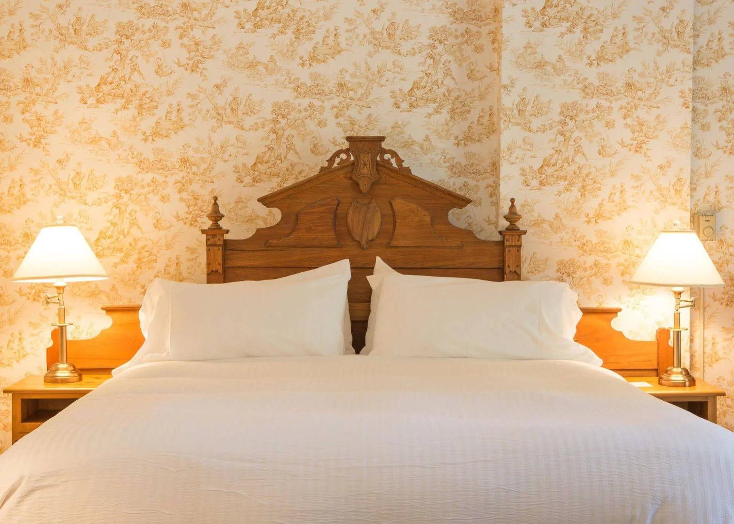 The Little Inn of Bayfield